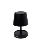 Lampe de design en finition noire mate. Inclut un système de régulation d'intensité Kirsten