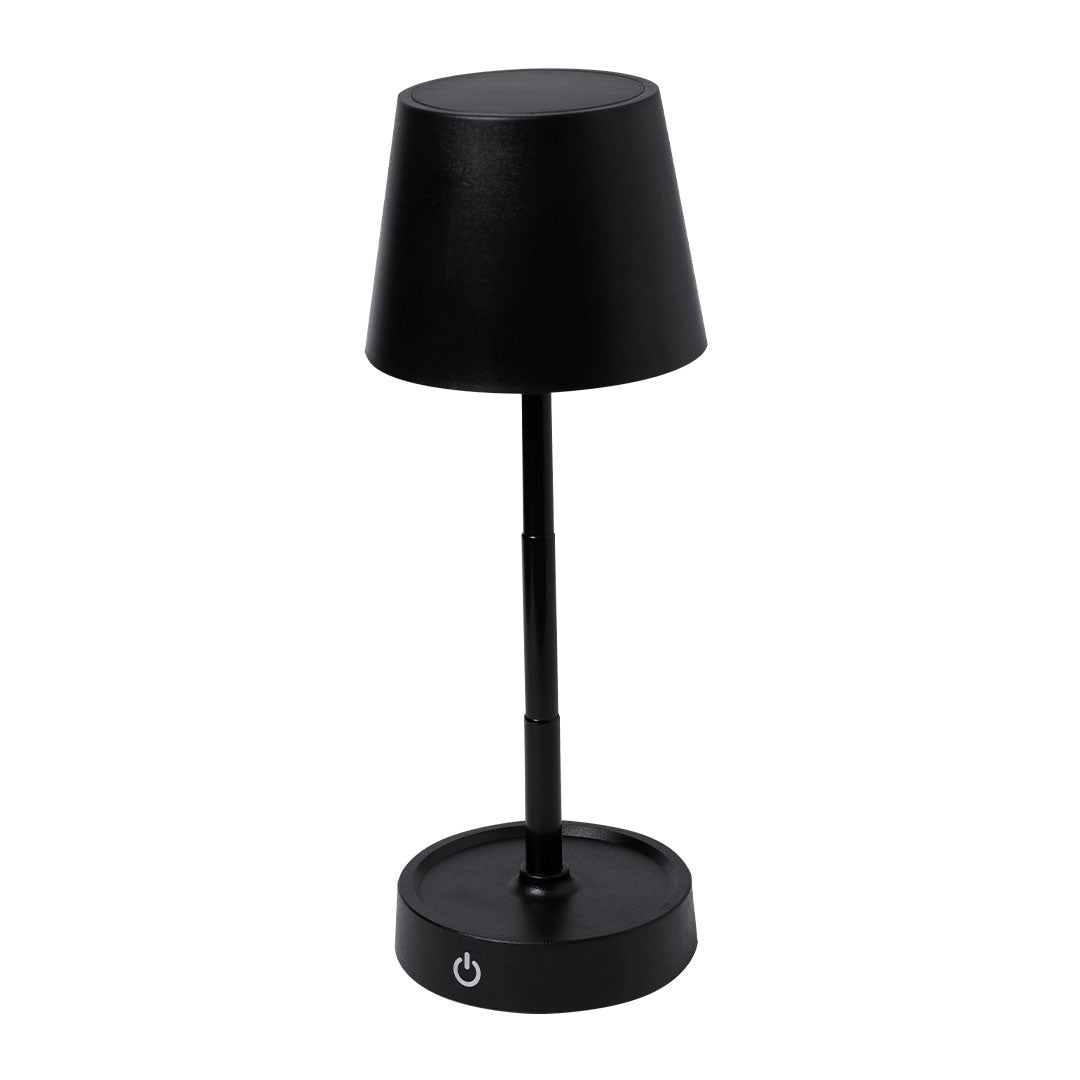 Lampe de design en finition noire mate. Inclut un système de régulation d'intensité Kirsten